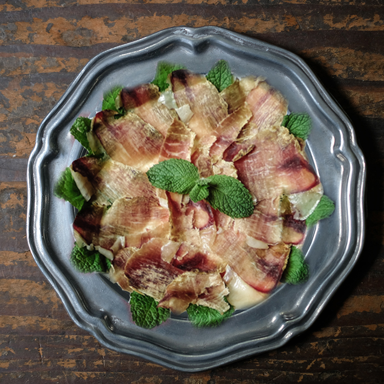 餐厅生吃火腿片